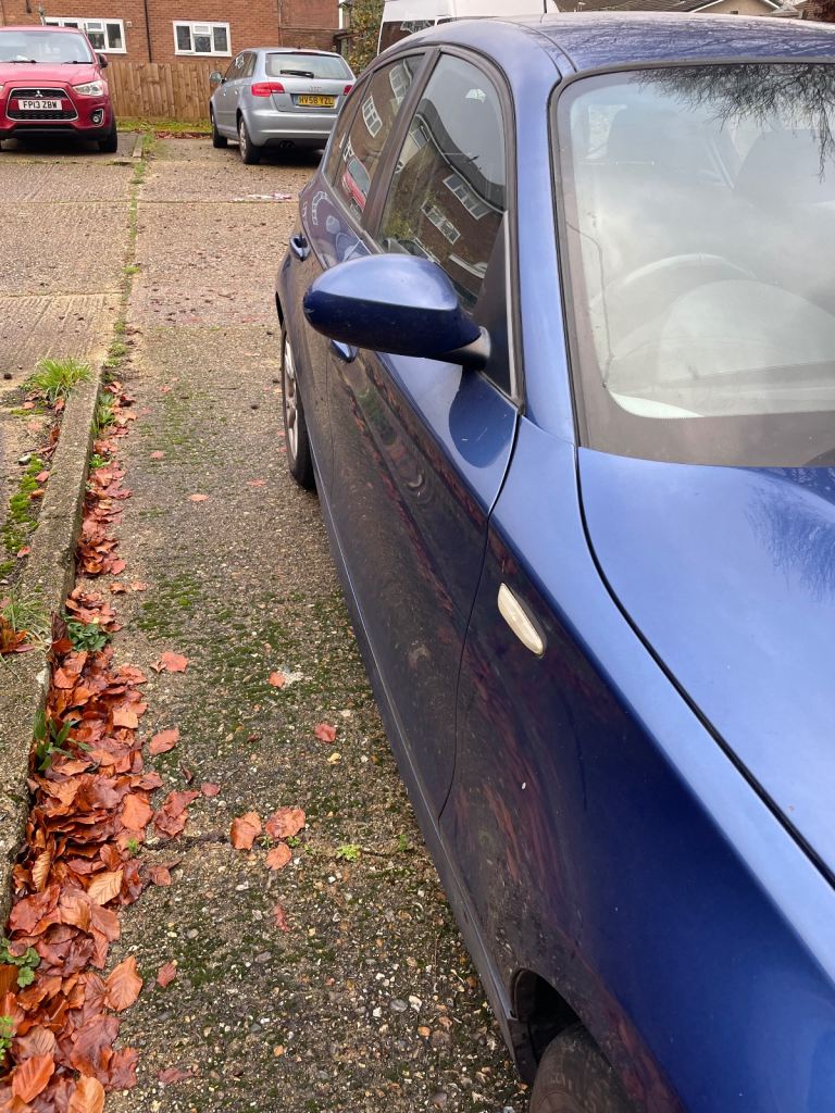 BMW, 1 SERIES, Hatchback, 2008, Manual, 1599 (cc), 5 doors