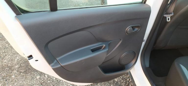 DACIA SANDERO STEPWAY 0.9 Stepway Laureate TCe 90 2015