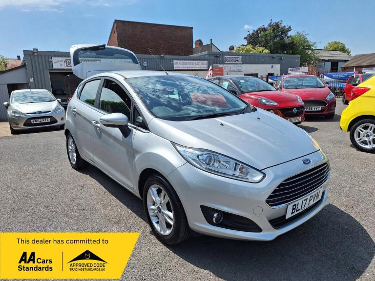 2017 Ford Fiesta 1.25 82 Zetec 5dr HATCHBACK PETROL Manual