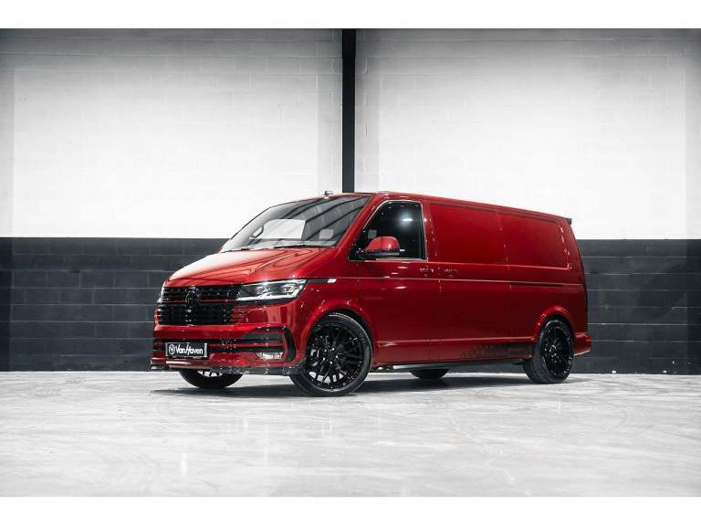  Volkswagen Transporter VOLKSWAGEN TRANSPORTER VW T6.1 T32 PANEL VAN HIGHLINE LWB 150PS 2.0 TDI D...