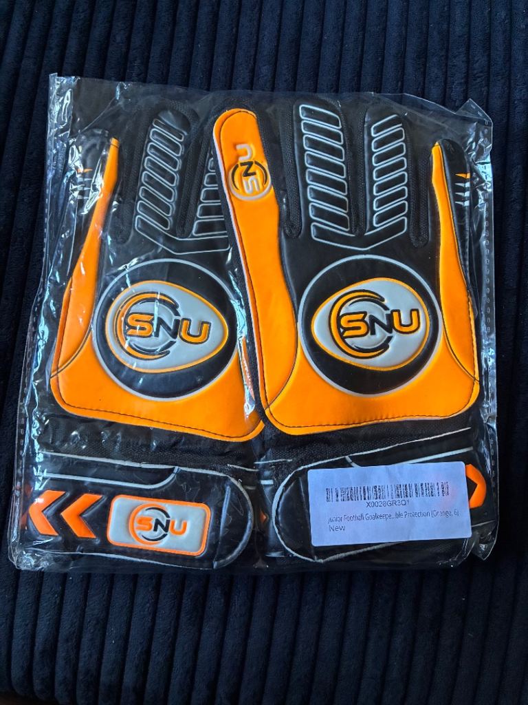 Football Goalkeeper Gloves for Boys'Kids,