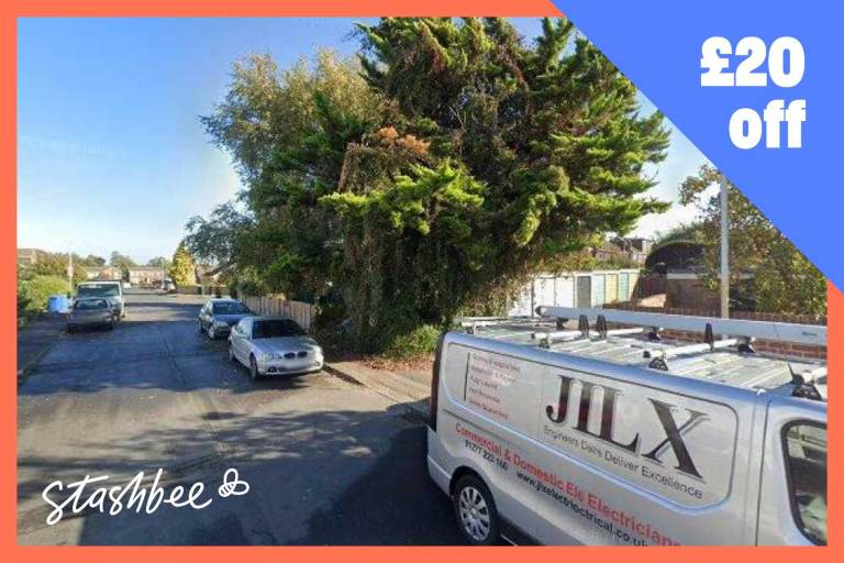 Garage to rent in Sittingbourne (ME10) | Stashbee