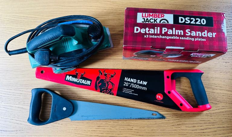Lumberjack DS220 Detail Palm Sander & Hitachi P20SF Planer with Hand Saws