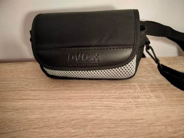 Hitachi HD camcorder DZHV1074 , great condition 