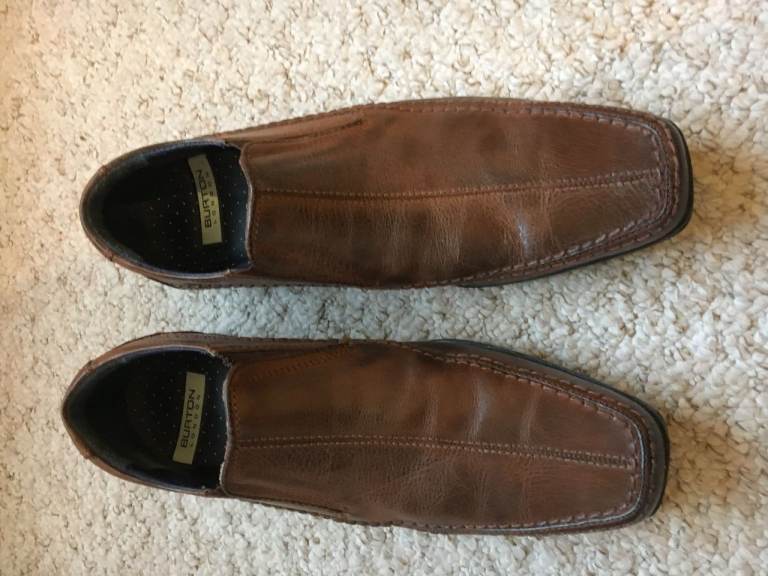 mens Burton shoes size 8
