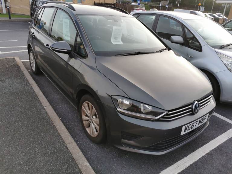 Volkswagen, GOLF SV, MPV, 2017, Manual, 1598 (cc), 5 doors