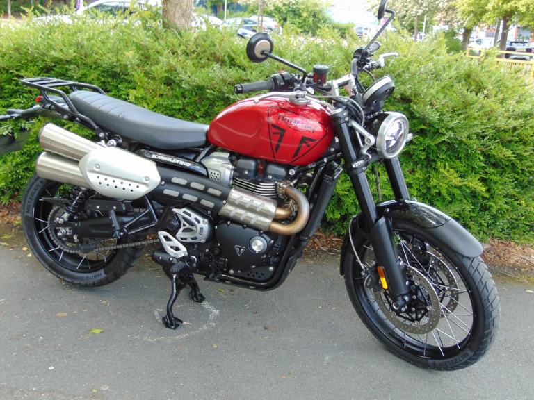 Triumph Scrambler 1200 2024 mint adventure on/off road dual purpose street bike