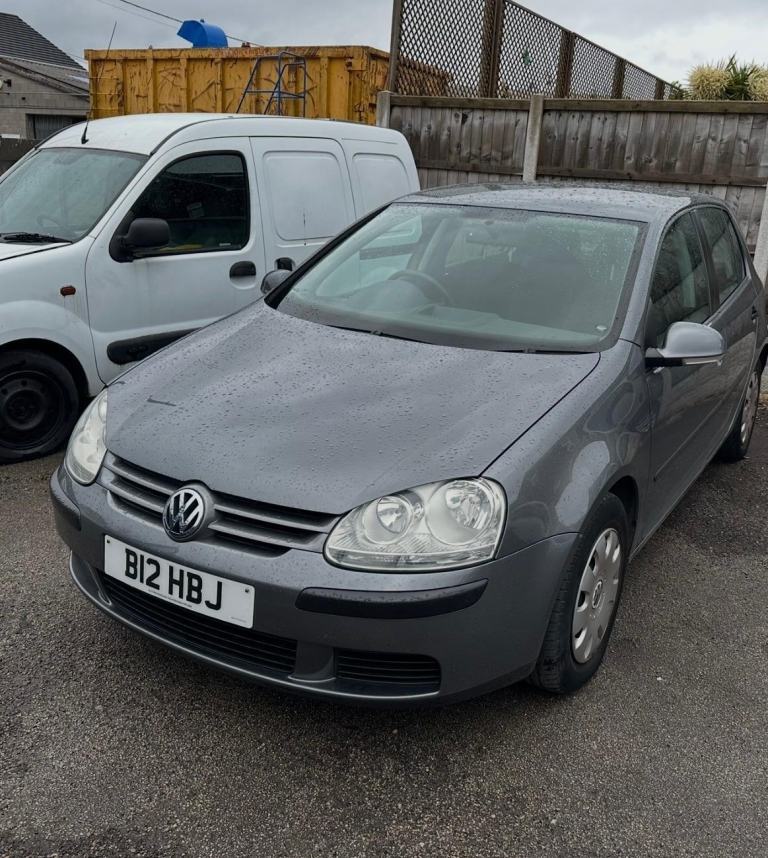 04 54 Volkswagen Golf Mk5 1.6 FSi Low Mileage £2295