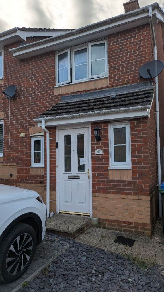Housemate wanted