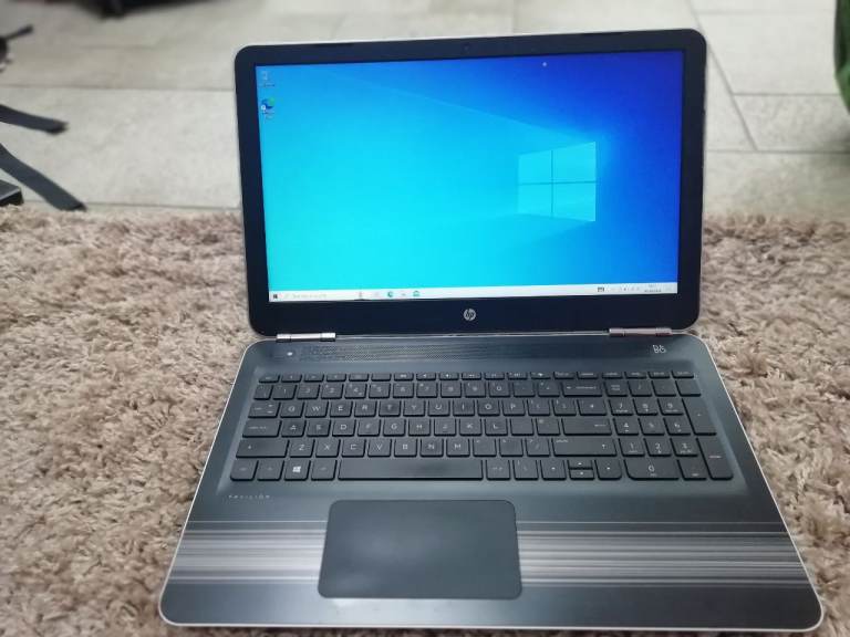 Hp pavilion laptop windows 10  HDMI. 15 6 inch. 8gb.ram Amd A9 Webcam. Dvdrw Bluetooth 2TB