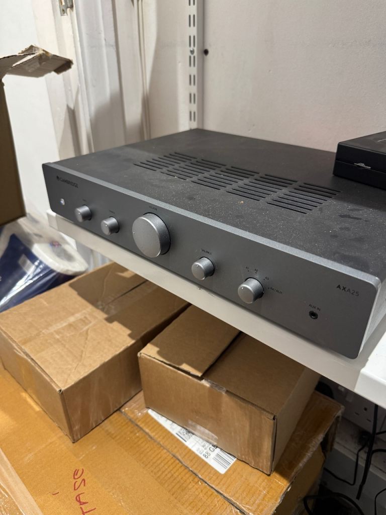 Cambridge Audio AXA25 Integrated Amplifier - Good Condition