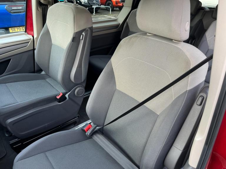 2023 Volkswagen Multivan 1.5 TSI Life 5dr LWB DSG MPV PETROL Automatic