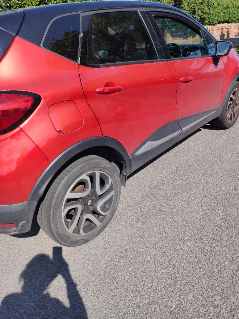 Renault, CAPTUR, Hatchback, 2016, Manual, 1461 (cc), 5 doors