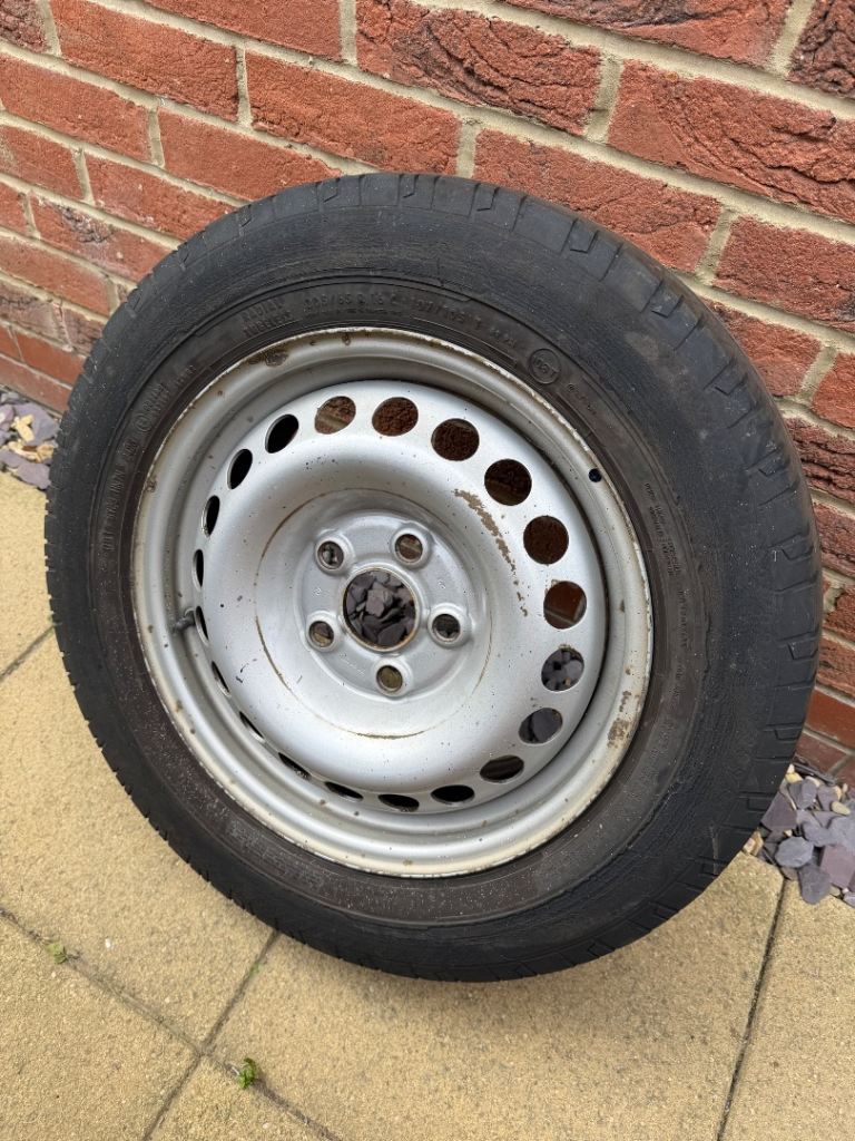 Vivaro / Trafic 2014 onwards wheel and 205/65/16 tyre Vauxhall Renault Van