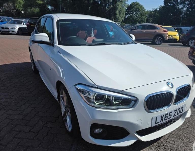 2015 BMW 1 Series 118D M Sport 5dr ++ RED LEATHER / 35 TAX / 65 MPG / ULEZ / 1995 CC ++ HATCHBACK...