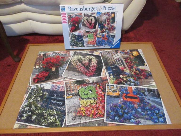 'NYC Flower Flash' 1,000 piece Jigsaw Puzzle