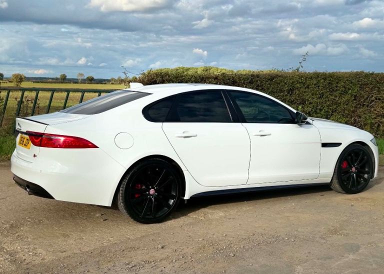 Jaguar, XF, Saloon, 2016, Other, 2993 (cc), 4 doors