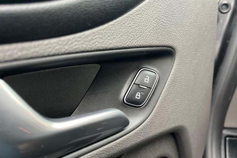 2022 Ford Transit Custom 320 Limited L1 SWB Double Cab In Van FWD 2.0 EcoBlue 130ps Low Roof, CRU...