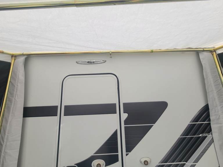 £50 BARGAIN AWNING  perfect condtion 