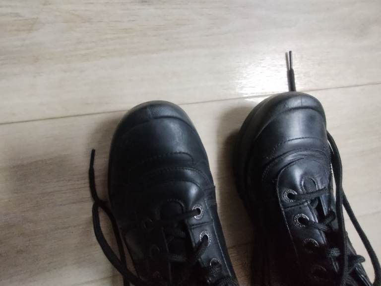 Boys Rhino Black Leather School Shoes, 42.5F / 8.5F