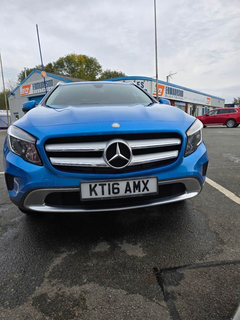 Mercedes-Benz, GLA, Estate, 2016, Manual, 2143 (cc), 5 doors
