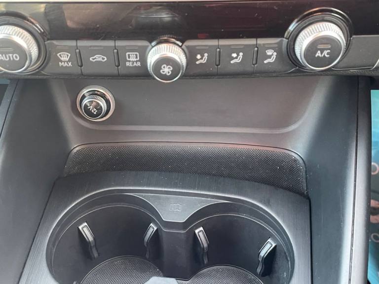 2018 68 AUDI A3 1.5 TFSI COD 35 SPORT SALOON 4DR PETROL MANUAL EURO 6 (S/S) 