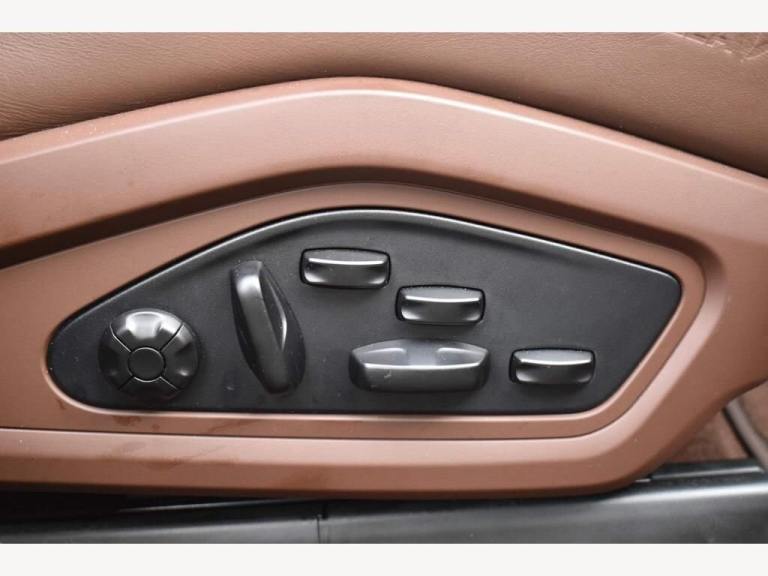 2020 70 PORSCHE TAYCAN 0.0 TURBO S 93KWH 4D 751 BHP