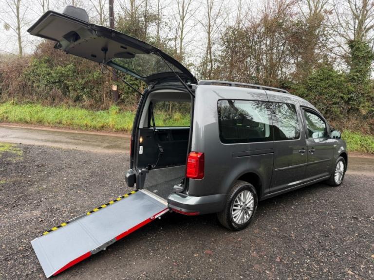  Volkswagen Caddy Maxi Life 2.0 TDI 5dr DSG AUTO WHEELCHAIR ACCESSIBLE VEHICLE