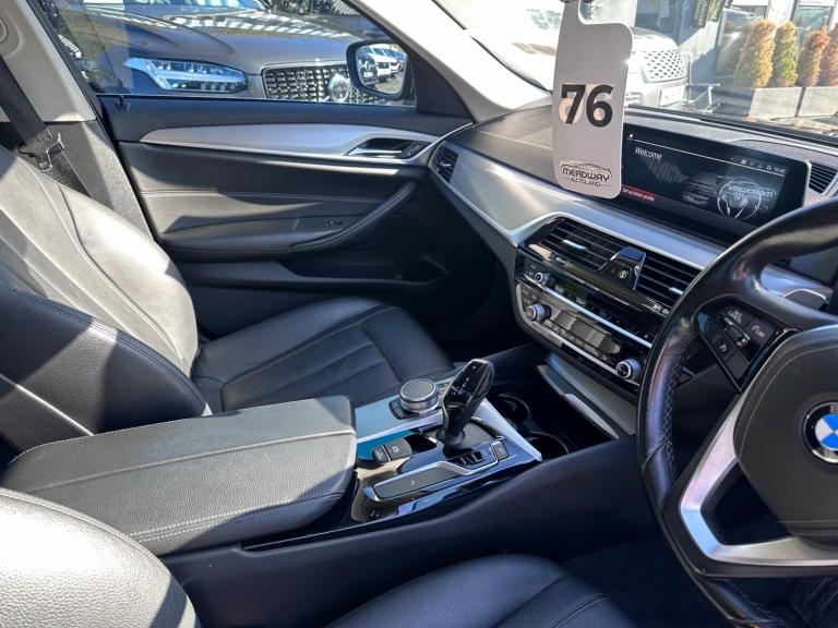 2019 BMW 5 Series 3.0 530d SE Auto xDrive Euro 6 (s/s) 4dr SALOON Diesel Automatic