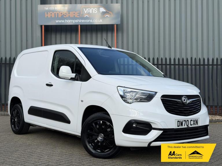 2021 Vauxhall Combo 2300 1.5 Turbo D 100ps H1 Sportive Van PANEL VAN DIESEL Manual