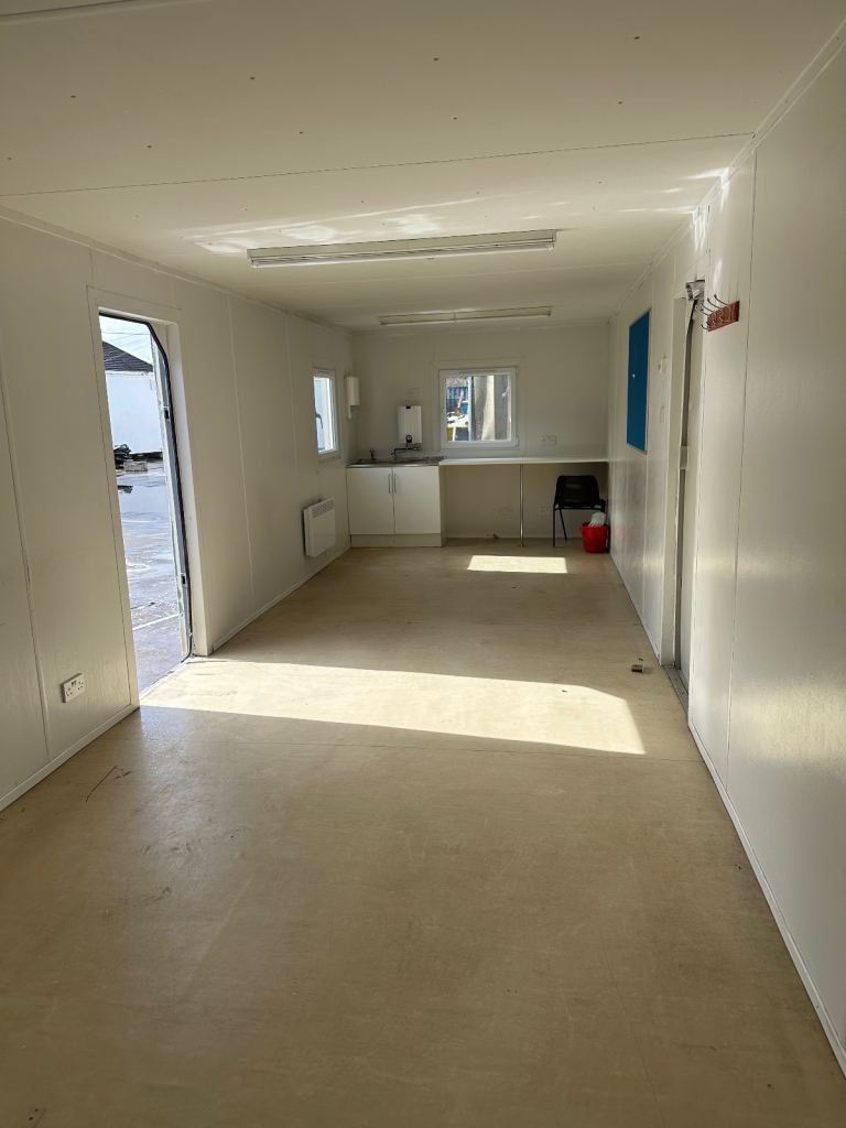 32x10anti vandal office. /welfare unit 