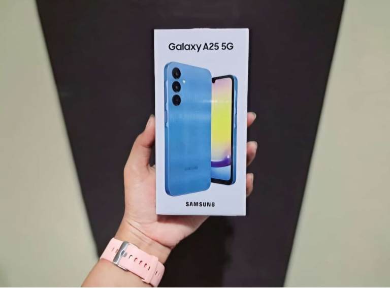 Brand New Samsung Galaxy A25 Unlocked One Year Samsung Warranty 