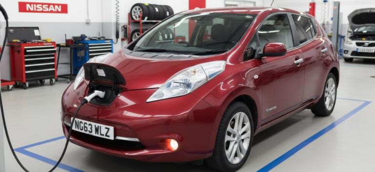 2014 Nissan Leaf 80kW Acenta 24kWh 5dr Auto HATCHBACK Electric Automatic