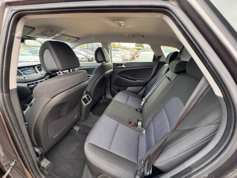 2016 Hyundai TUCSON 1.7 CRDi Blue Drive SE Nav SUV 5dr Diesel Manual Euro 6 (s/s) (116 ps) Diesel...