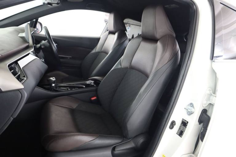 2017 Toyota C-HR 1.8 VVT-h Excel SUV 5dr Petrol Hybrid CVT Euro 6 (s/s) (122 ps) HATCHBACK PETROL...