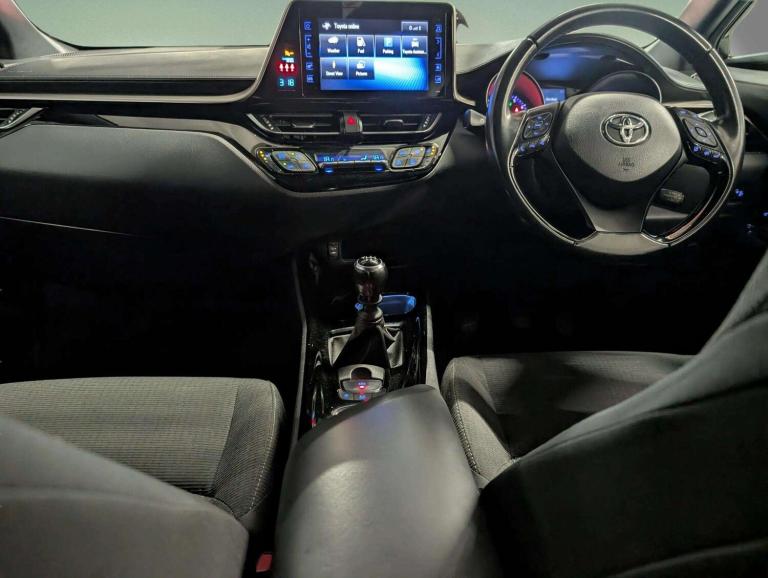 2018 Toyota C-HR 1.2T Design 5dr HATCHBACK PETROL Manual