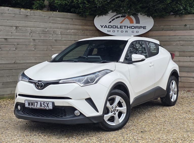TOYOTA C-HR 1.2 VVT-i Icon 2017