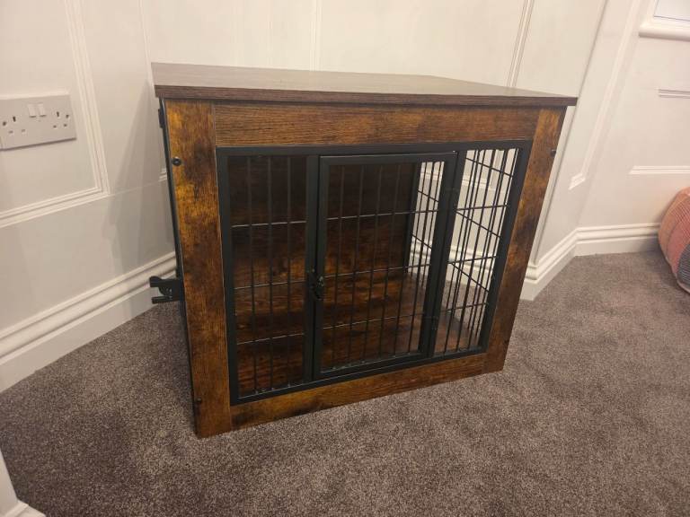 Vintage dog crate