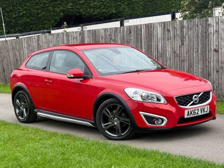 2012 Volvo C30 D2 [115] SE Lux 3dr [Start Stop] HATCHBACK DIESEL Manual