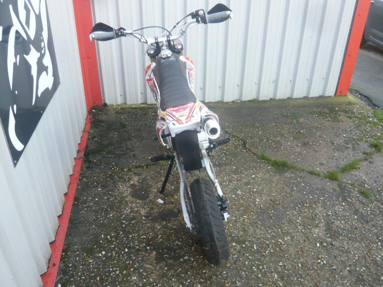 M2R 140 SUPERMOTO OFF ROAD PIT BIKE KIDS MX DIRT TRACK RACE SPORTS R STOMP 125 S