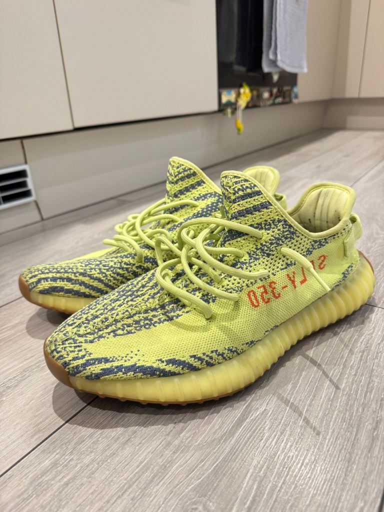 Adidas Yeezy Boost 350 V2 Frozen Yellow