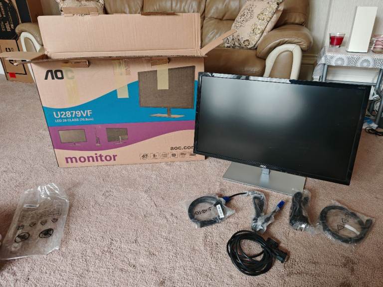 AOC U2879VF 28 4K UHD 1ms Response Time & AMD Free Sync technology LED, HDMI, DP, DVI-D, VGA Ports