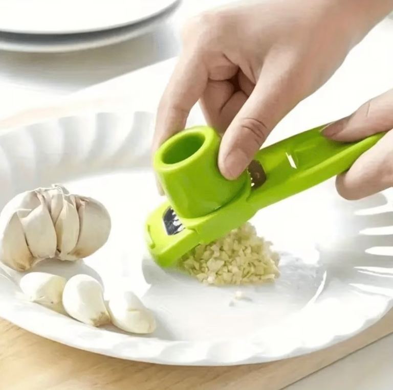 Multifunctional ManualGarlic Press andGinger Grater Slicer, Plastic Kitchen Tool