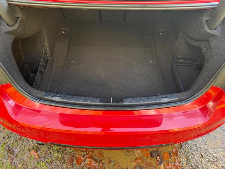 2013 BMW 3 Series 2.0 320d Sport Auto Euro 5 (s/s) 4dr SALOON Diesel Automatic