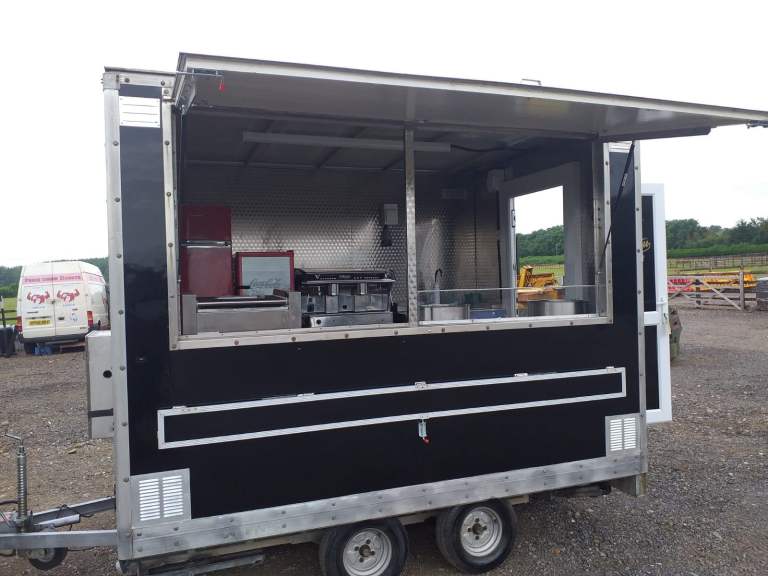 Coffee & crepes catering trailer burger van mobile kitchen equipment 