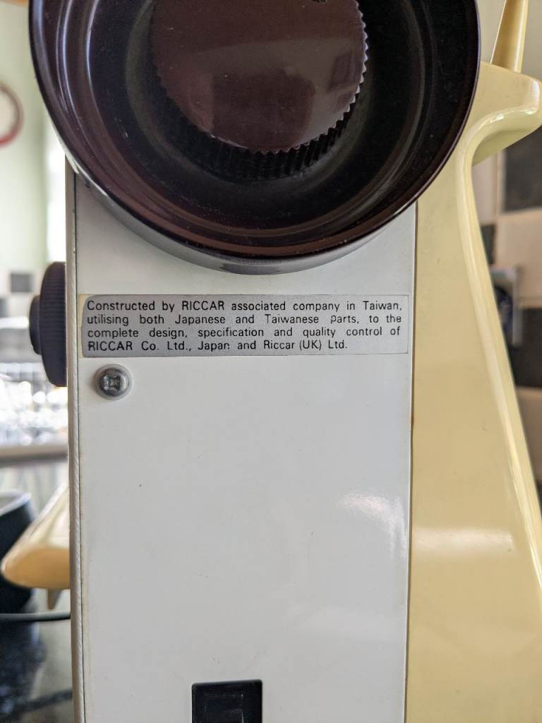 Riccar 8500 sewing machine 