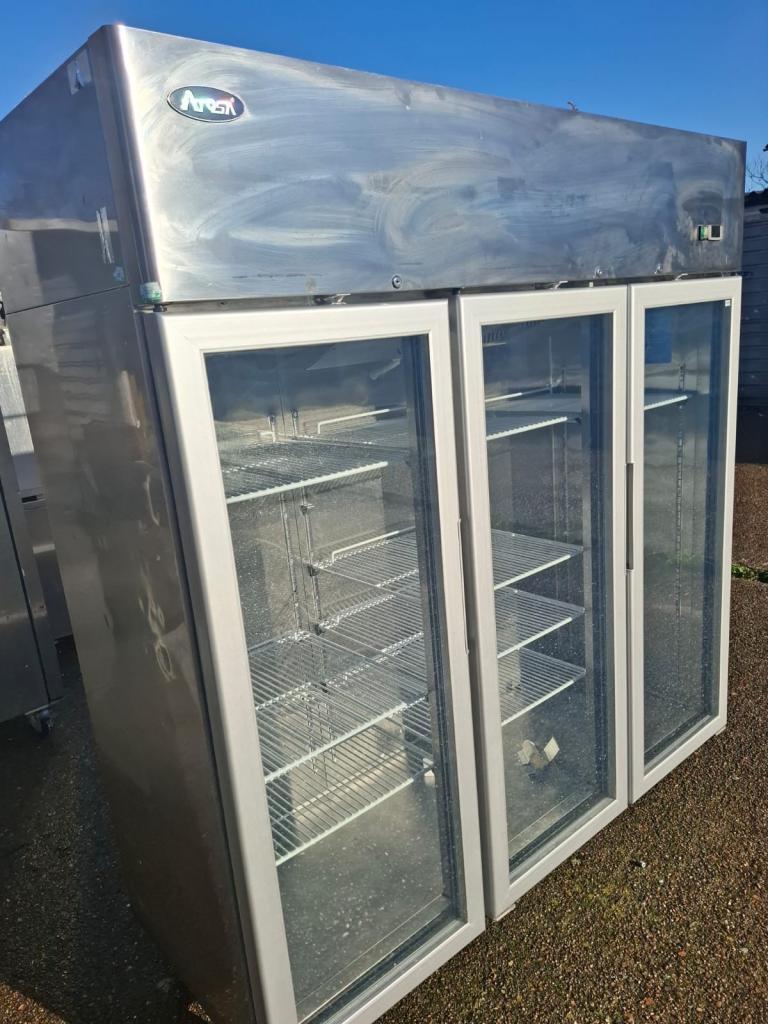 Commercial fridge 