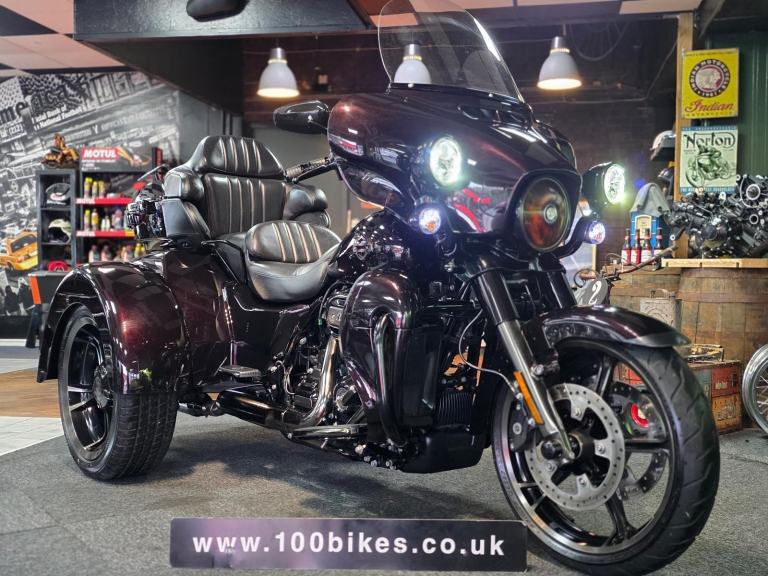 2021/71 HARLEY-DAVIDSON FLHTCUTGSE CVO 117 1923CC TRIGLIDE TRIKE 1,600 MILE'S 