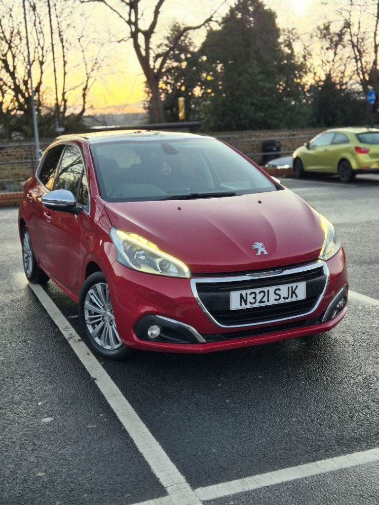 Peugeot, 208, Hatchback, 2017, Manual, 1199 (cc), 5 doors