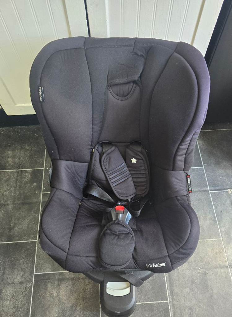 My Babiie Isofix Swivel Car Seat – Black, Good Condition